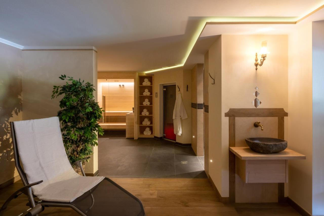 Hotel Monte44 塞尔瓦迪加尔代纳山谷 外观 照片